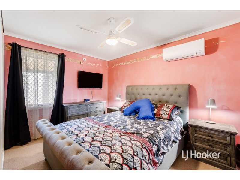 9 Oliphant Court, Evanston Gardens SA 5116