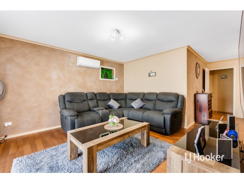 9 Oliphant Court, Evanston Gardens SA 5116