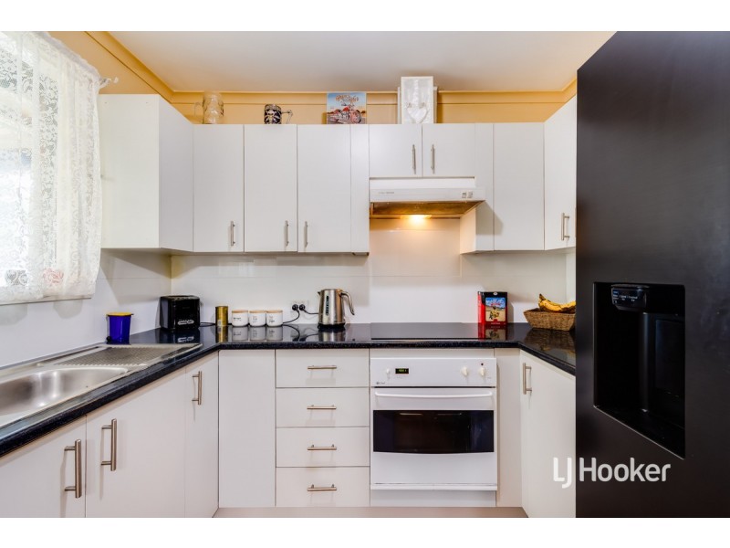 9 Oliphant Court, Evanston Gardens SA 5116