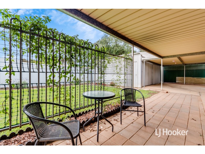 9 Oliphant Court, Evanston Gardens SA 5116