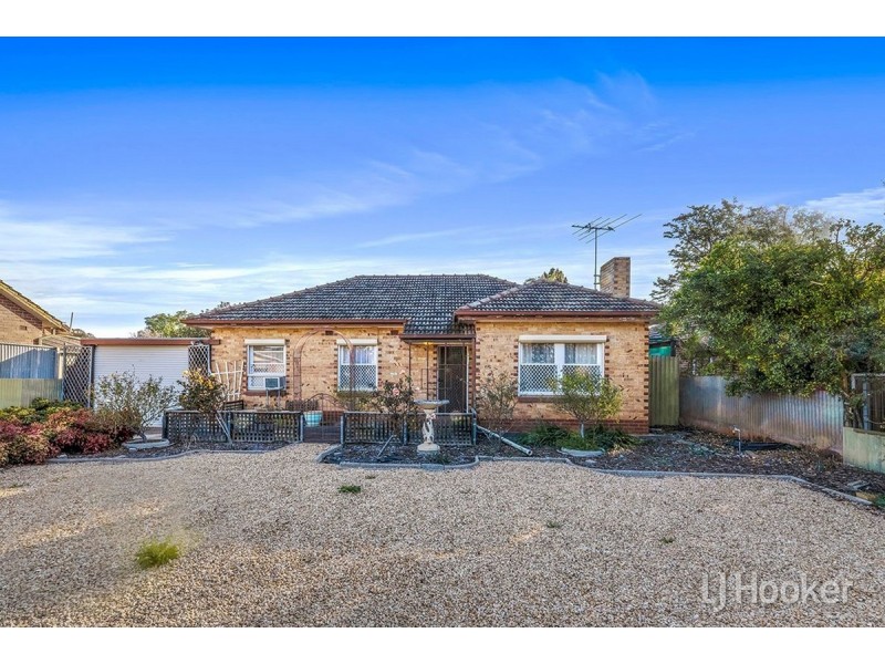 32 Catalina Road, Elizabeth East SA 5112