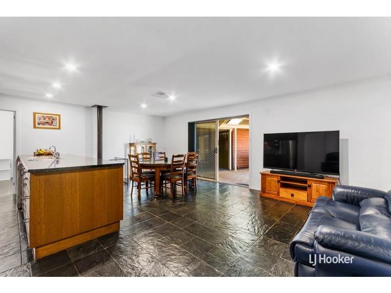 26 Lukin Avenue, Paralowie SA 5108