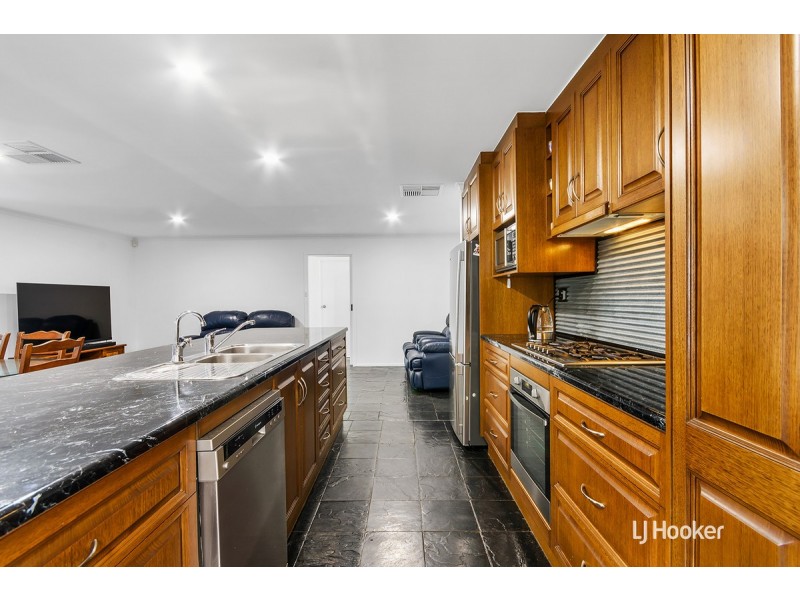 26 Lukin Avenue, Paralowie SA 5108