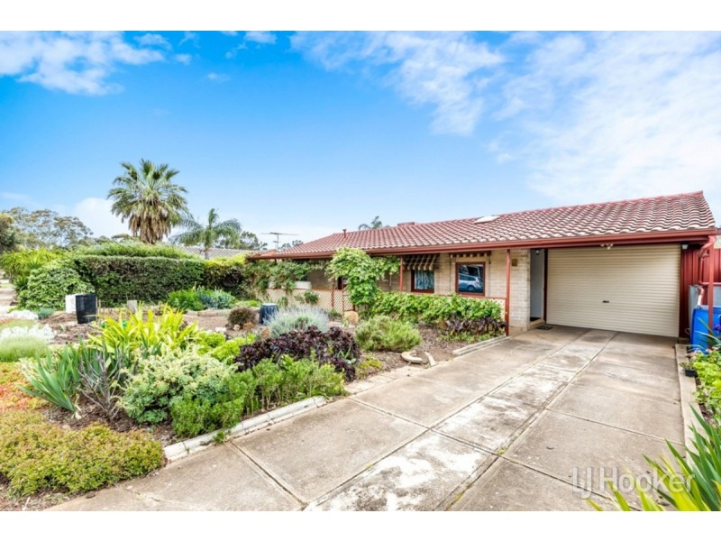 6 Lulama Crescent, Munno Para SA 5115