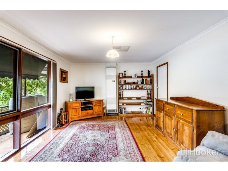 6 Lulama Crescent, Munno Para SA 5115