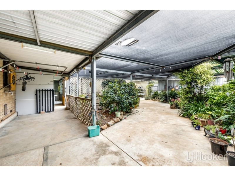 6 Lulama Crescent, Munno Para SA 5115