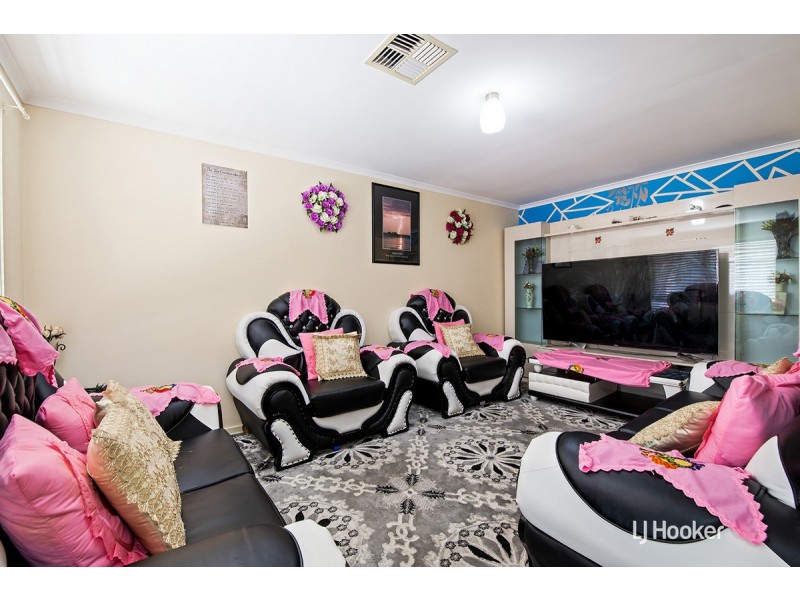 5 Navigator Parade, Smithfield SA 5114