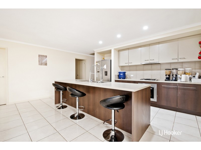 5 Navigator Parade, Smithfield SA 5114