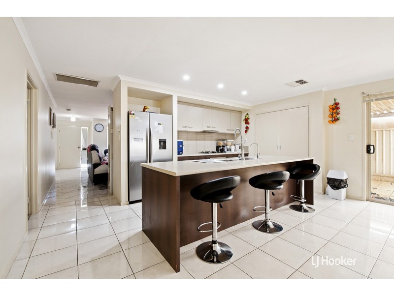 5 Navigator Parade, Smithfield SA 5114