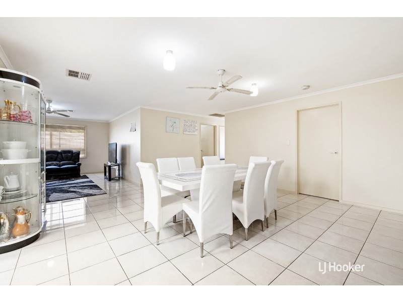 5 Navigator Parade, Smithfield SA 5114