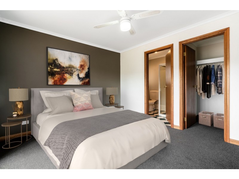 27 Kingate Boulevard, Blakeview SA 5114