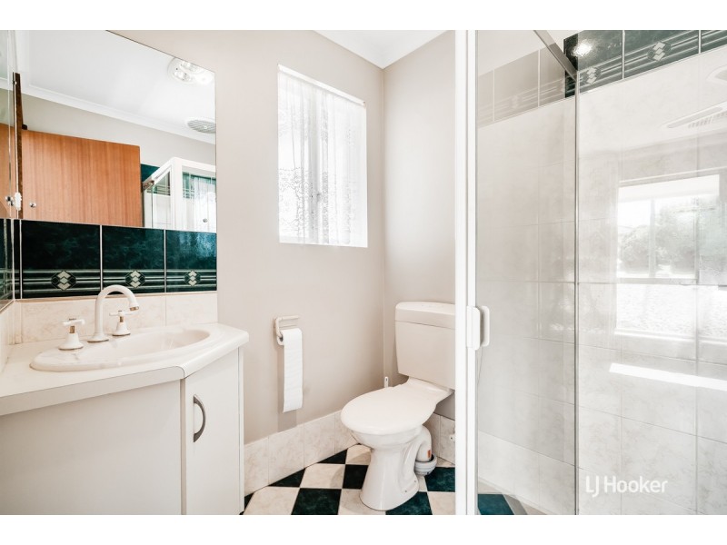 27 Kingate Boulevard, Blakeview SA 5114