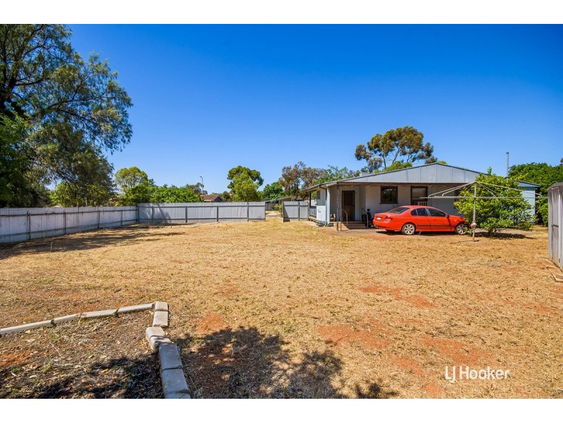 1 Ridley Road, Elizabeth South SA 5112