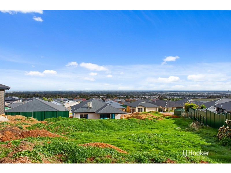 4 Olivia Court, Blakeview SA 5114