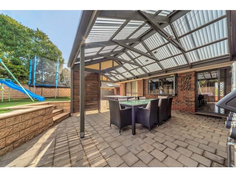 15 Mantua Court, Greenwith SA 5125