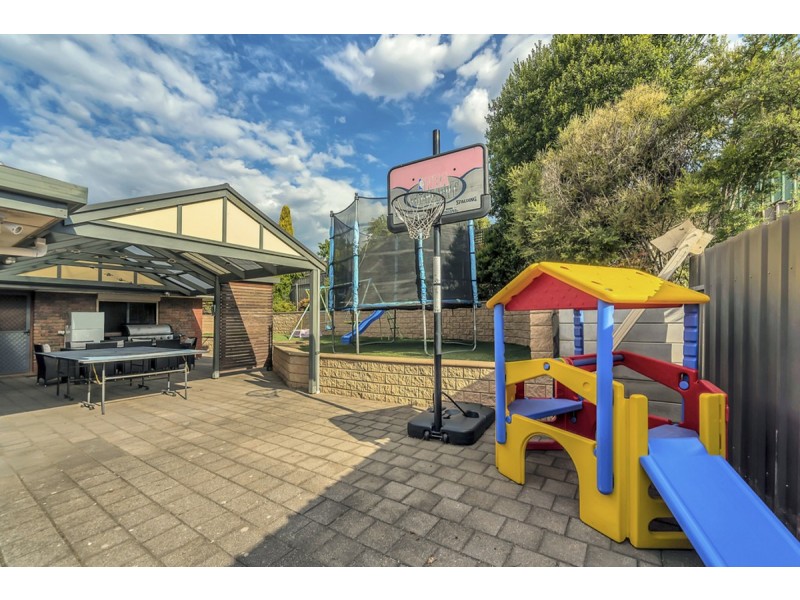 15 Mantua Court, Greenwith SA 5125