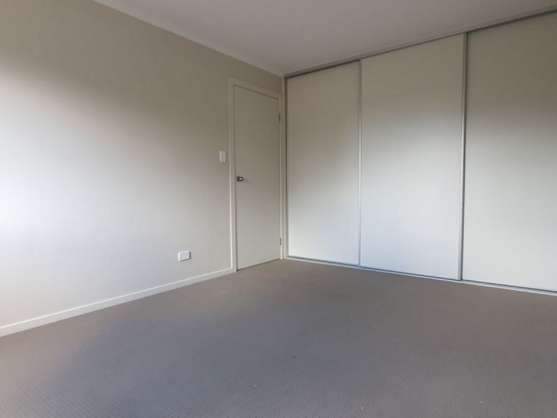 1/3 Campbell Road, Elizabeth Downs SA 5113