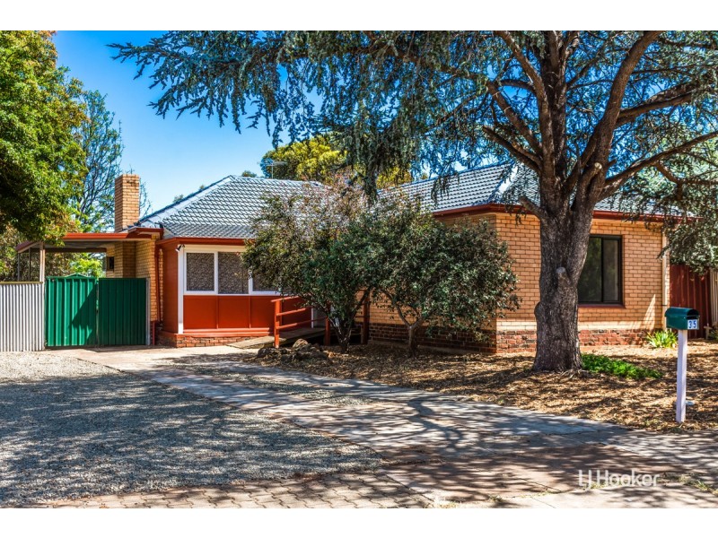 35 Ifould Road, Elizabeth Park SA 5113