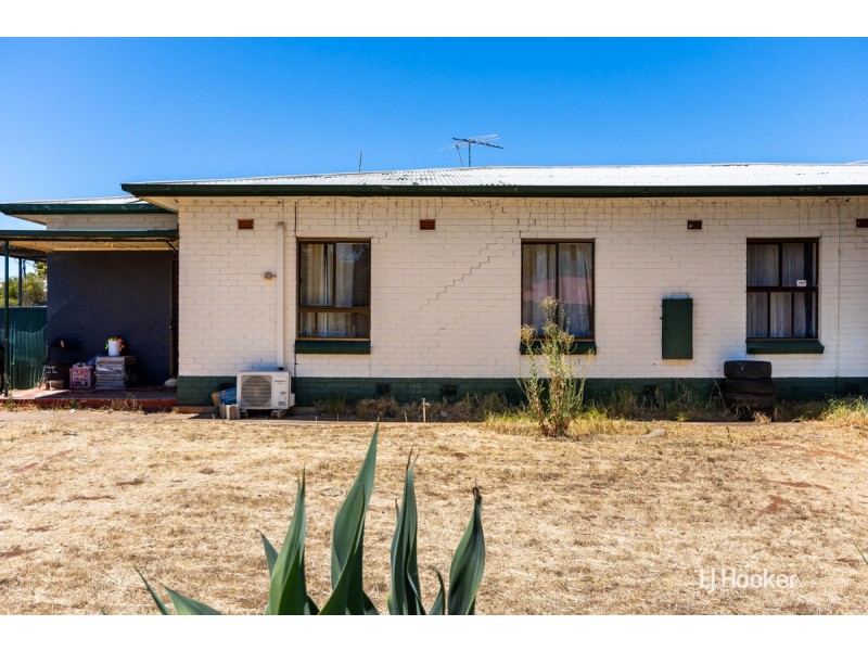 28 Johnston Road, Elizabeth Downs SA 5113