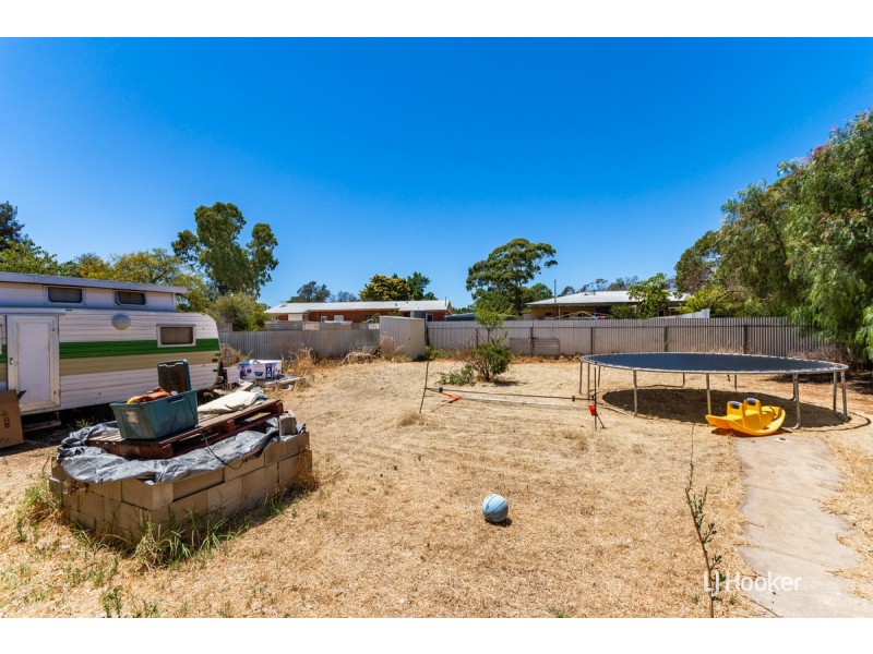 28 Johnston Road, Elizabeth Downs SA 5113