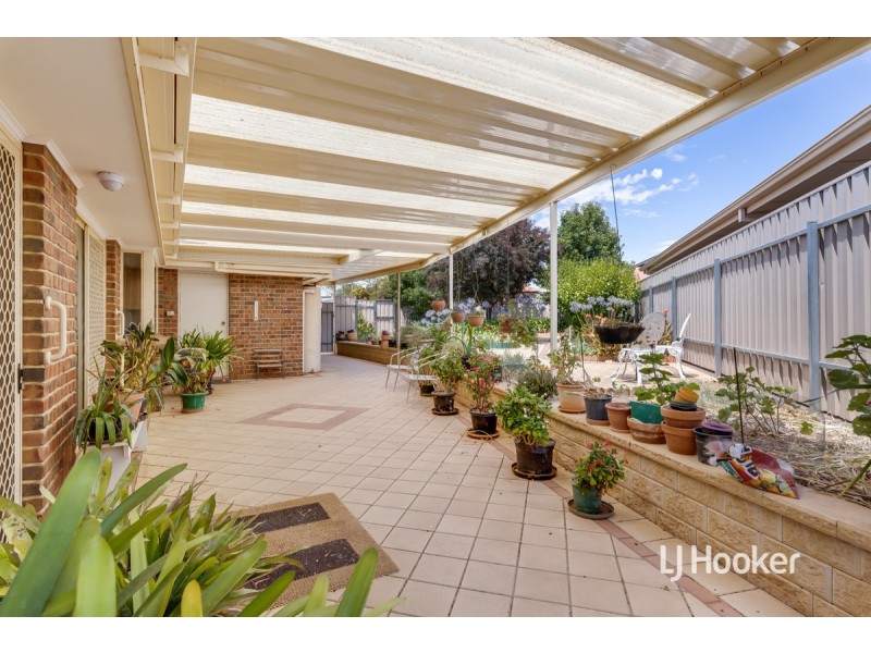 34 Thiele Crescent, Evanston Park SA 5116