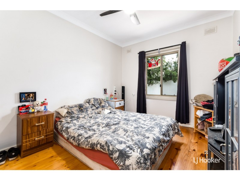 5 Hecker Street, Elizabeth Grove SA 5112