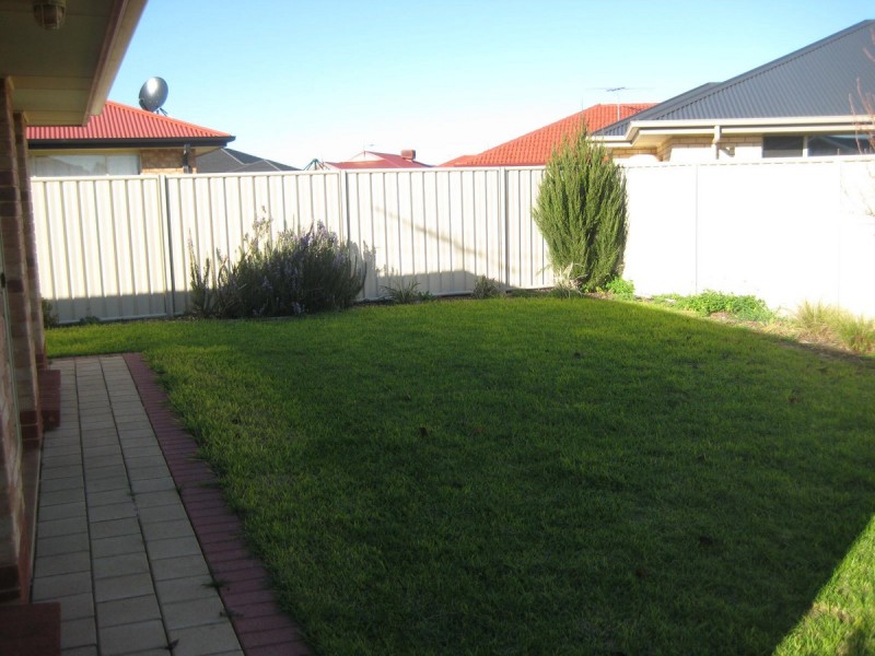 26 Strathaird Boulevard, Smithfield SA 5114
