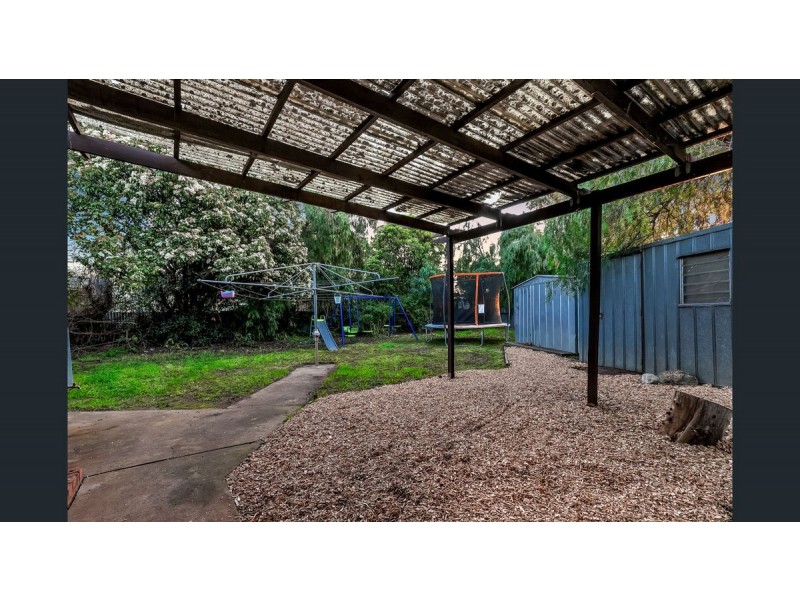 5 Hanson Road, Elizabeth Downs SA 5113