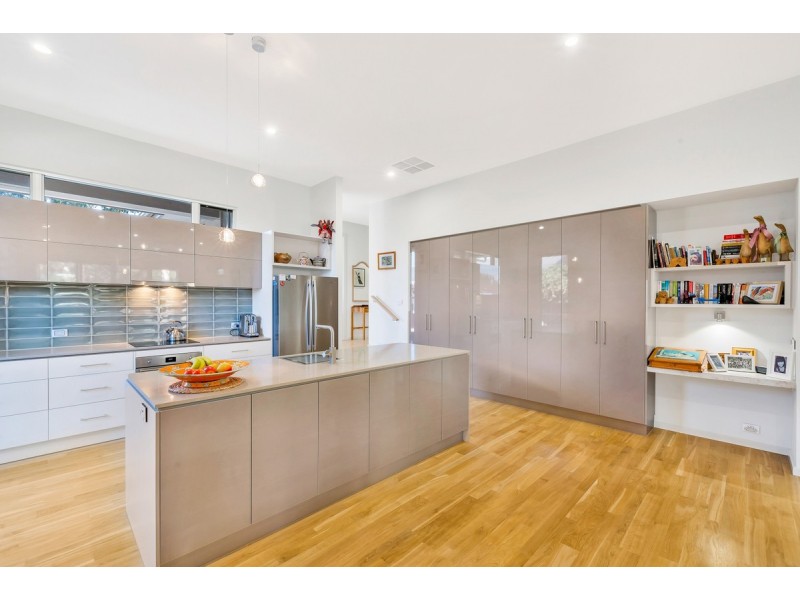 4 Treetop Street, Tea Tree Gully SA 5091