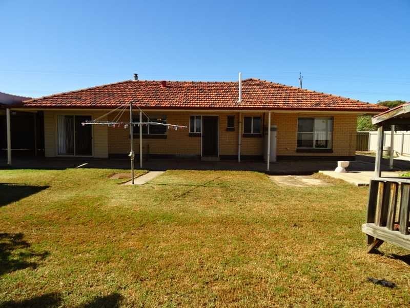 12 St Kilda Road, St Kilda SA 5110