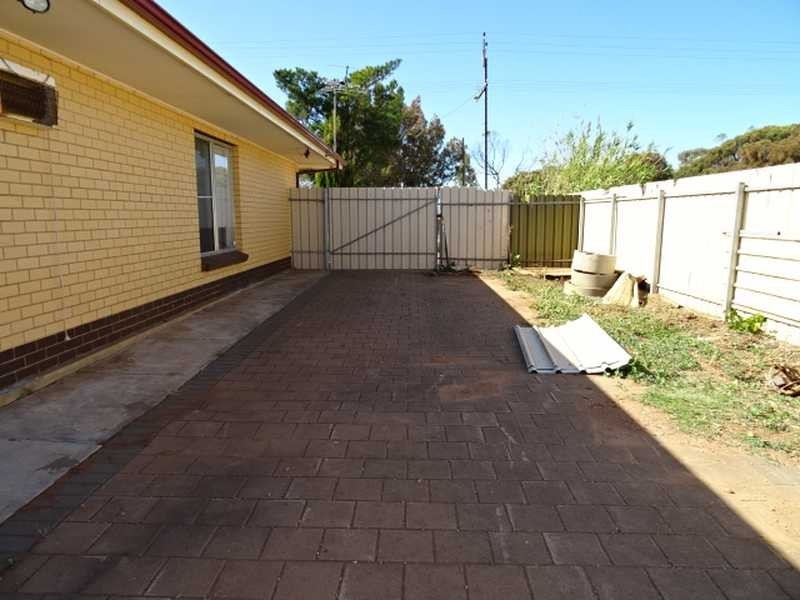 12 St Kilda Road, St Kilda SA 5110