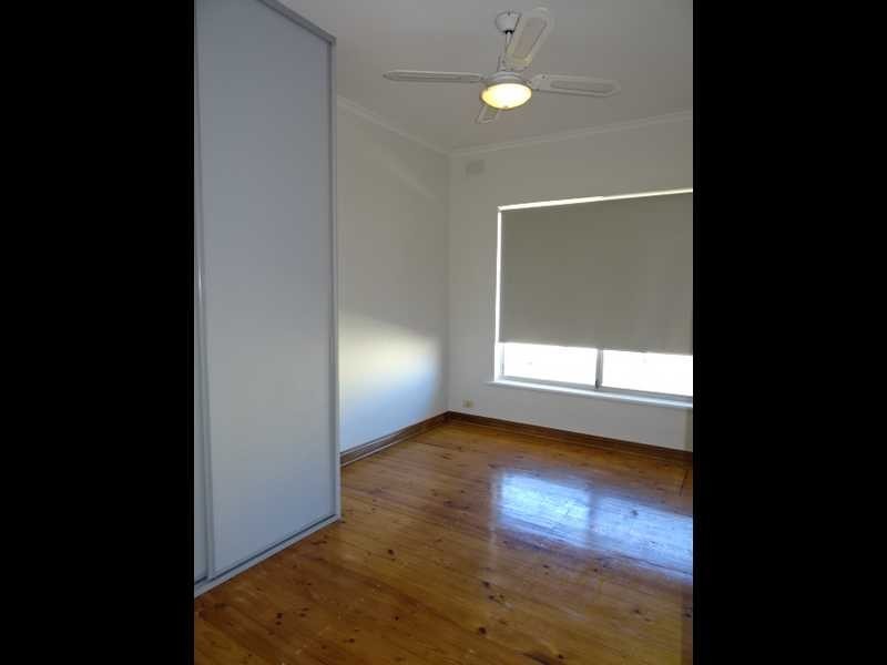 12 St Kilda Road, St Kilda SA 5110