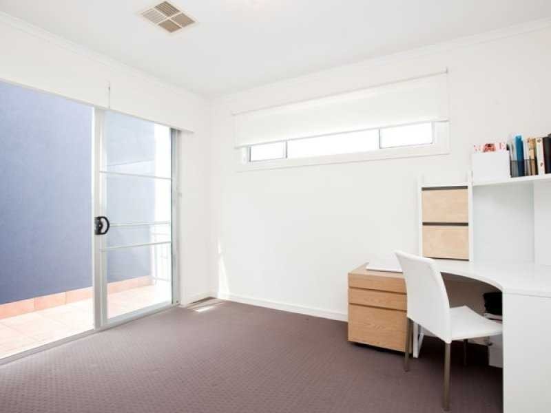 24 JUNCTION STREET, Mawson Lakes SA 5095