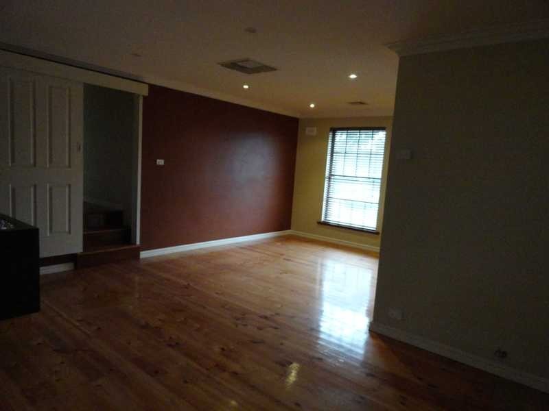 17 Haddington Court, Valley View SA 5093