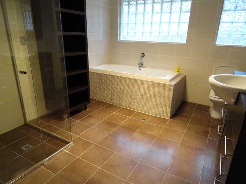 17 Haddington Court, Valley View SA 5093