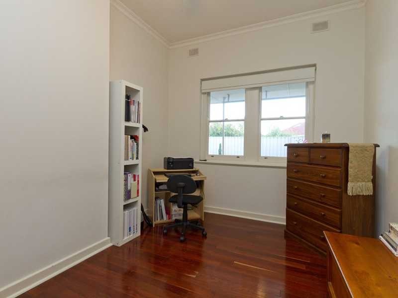 33 Chapel Street, Campbelltown SA 5074