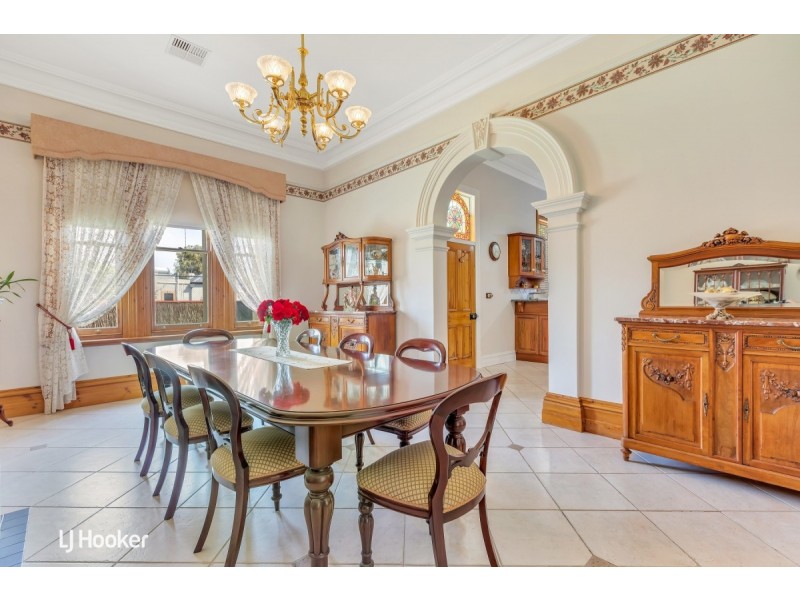 111 Woolnough Road, Largs Bay SA 5016