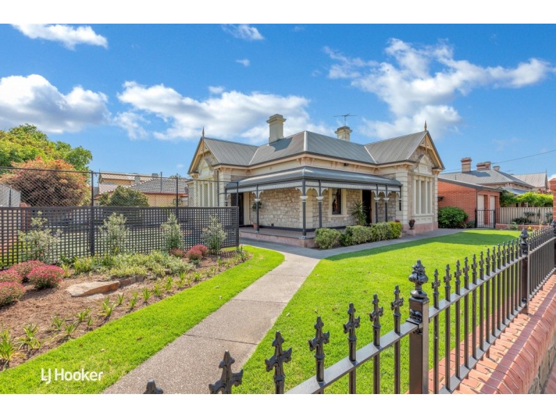 111 Woolnough Road, Largs Bay SA 5016