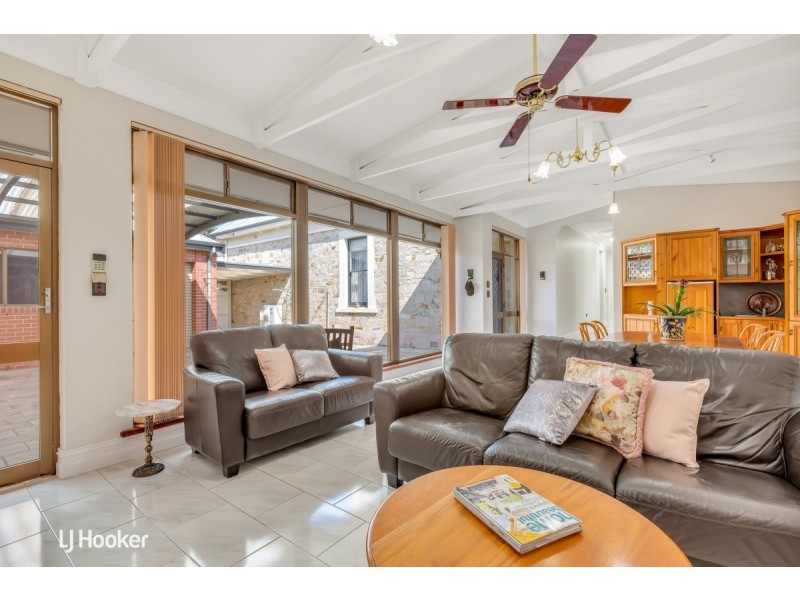 111 Woolnough Road, Largs Bay SA 5016