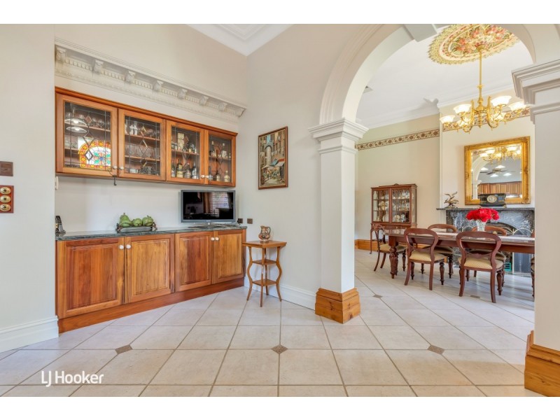 111 Woolnough Road, Largs Bay SA 5016