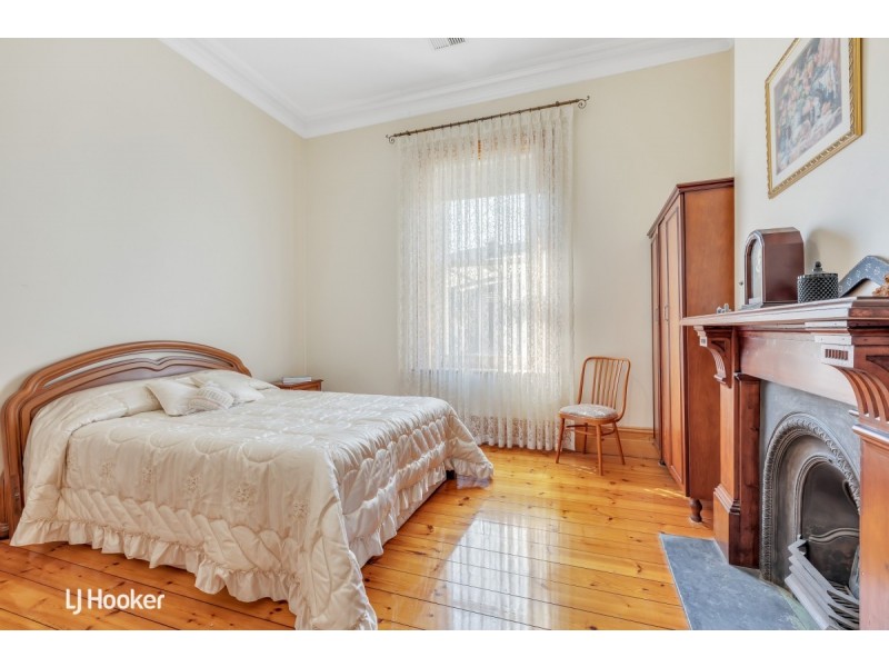 111 Woolnough Road, Largs Bay SA 5016