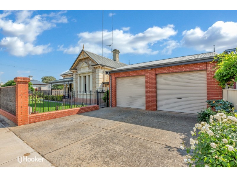111 Woolnough Road, Largs Bay SA 5016