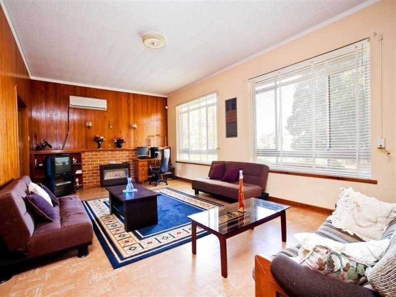 17 DERWENT AVENUE, Magill SA 5072