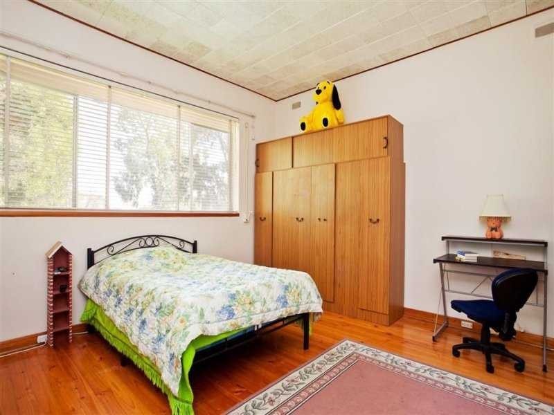 17 DERWENT AVENUE, Magill SA 5072