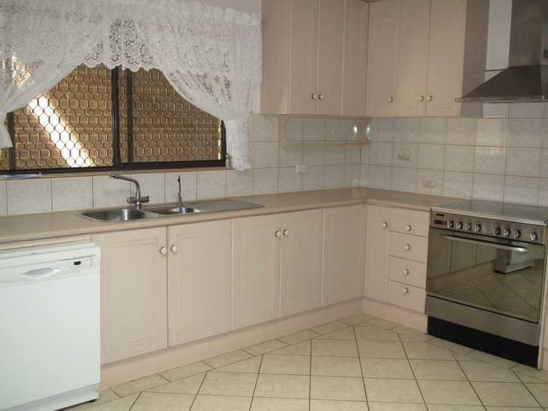 8 Quinn Avenue, Rostrevor SA 5073