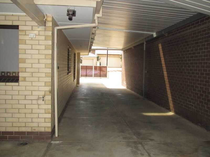 8 Quinn Avenue, Rostrevor SA 5073