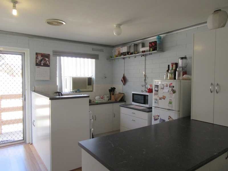 4 / 10 Hallett Avenue, Tranmere SA 5073