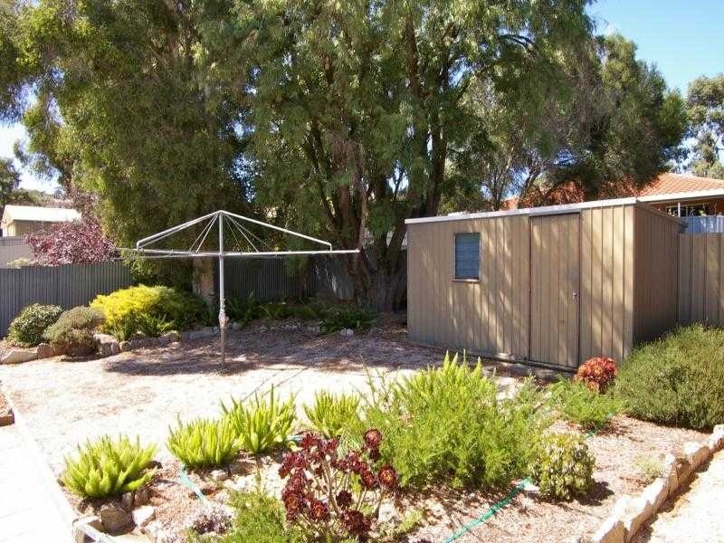 35 Sapphire Crescent, Highbury SA 5089