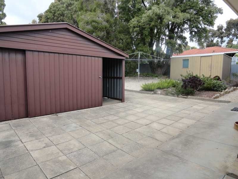 35 Sapphire Crescent, Highbury SA 5089