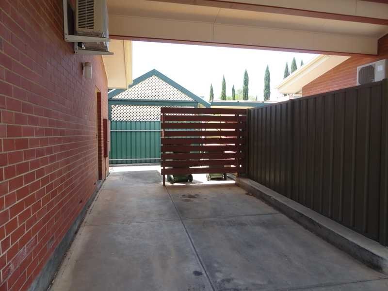 1 / 15 Kintore Avenue, Prospect SA 5082